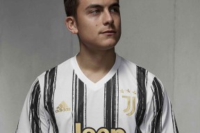 开云-詹姆斯在尤文图斯比赛中夺冠，持续失利引发热议！比赛高潮迭起的简单介绍