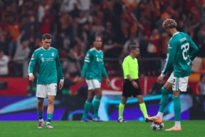 KAIYUN-关于莱万多夫斯基在利物浦比赛中连败，高光表现引发热议！的信息